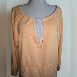 Peach Victoria's Secret V-Neck Women's Lounge/ Work Out Top L EUC